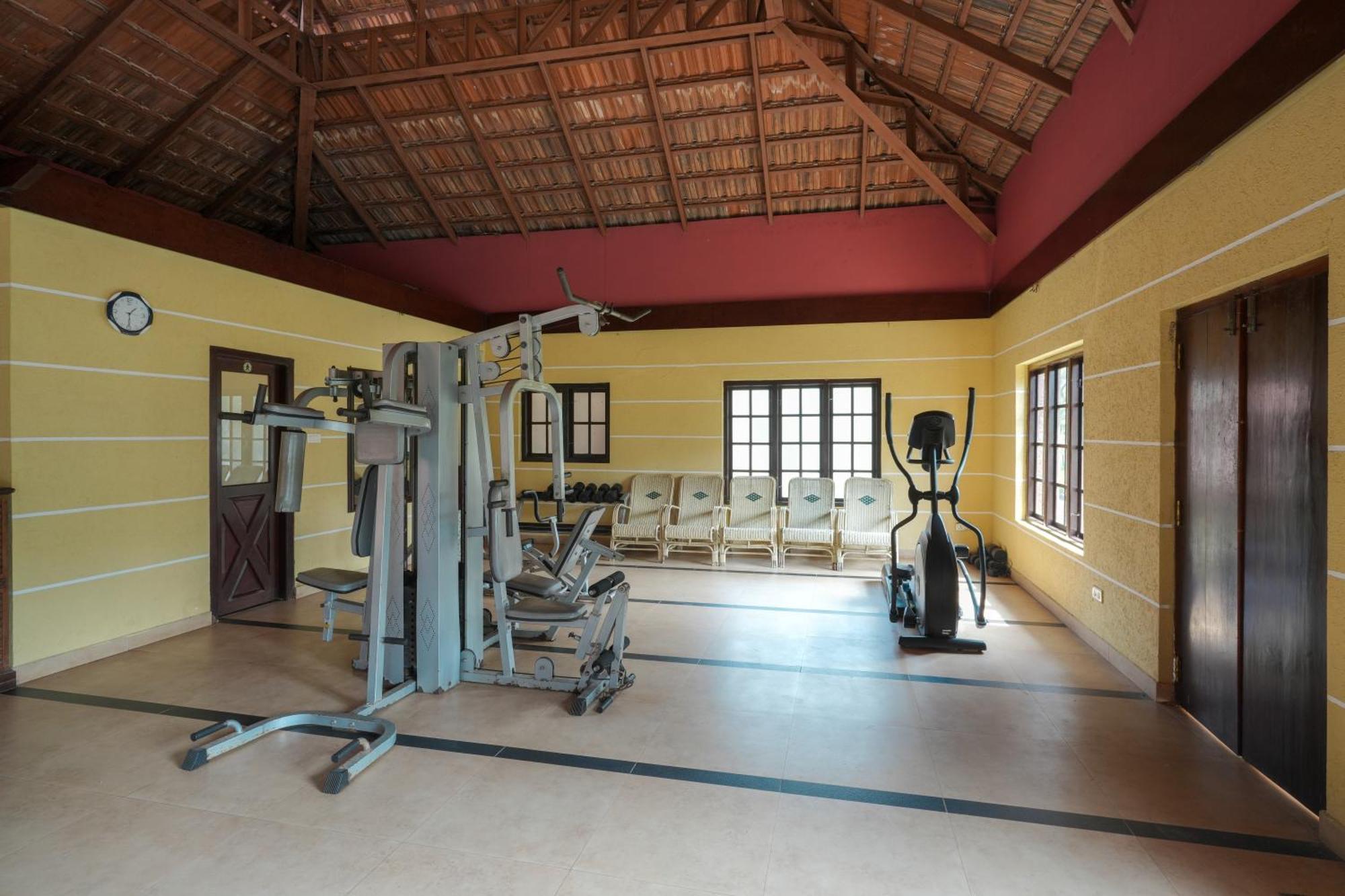 Lakesong Resort Kumarakom Exteriör bild