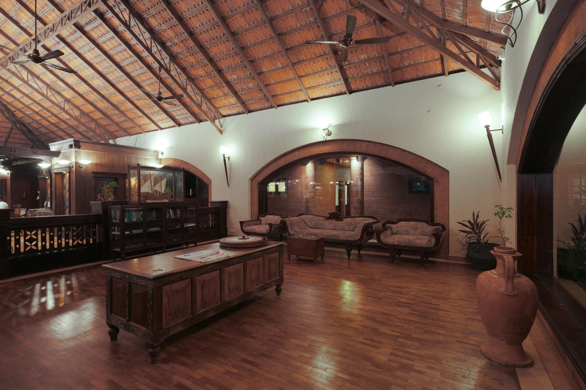 Lakesong Resort Kumarakom Exteriör bild